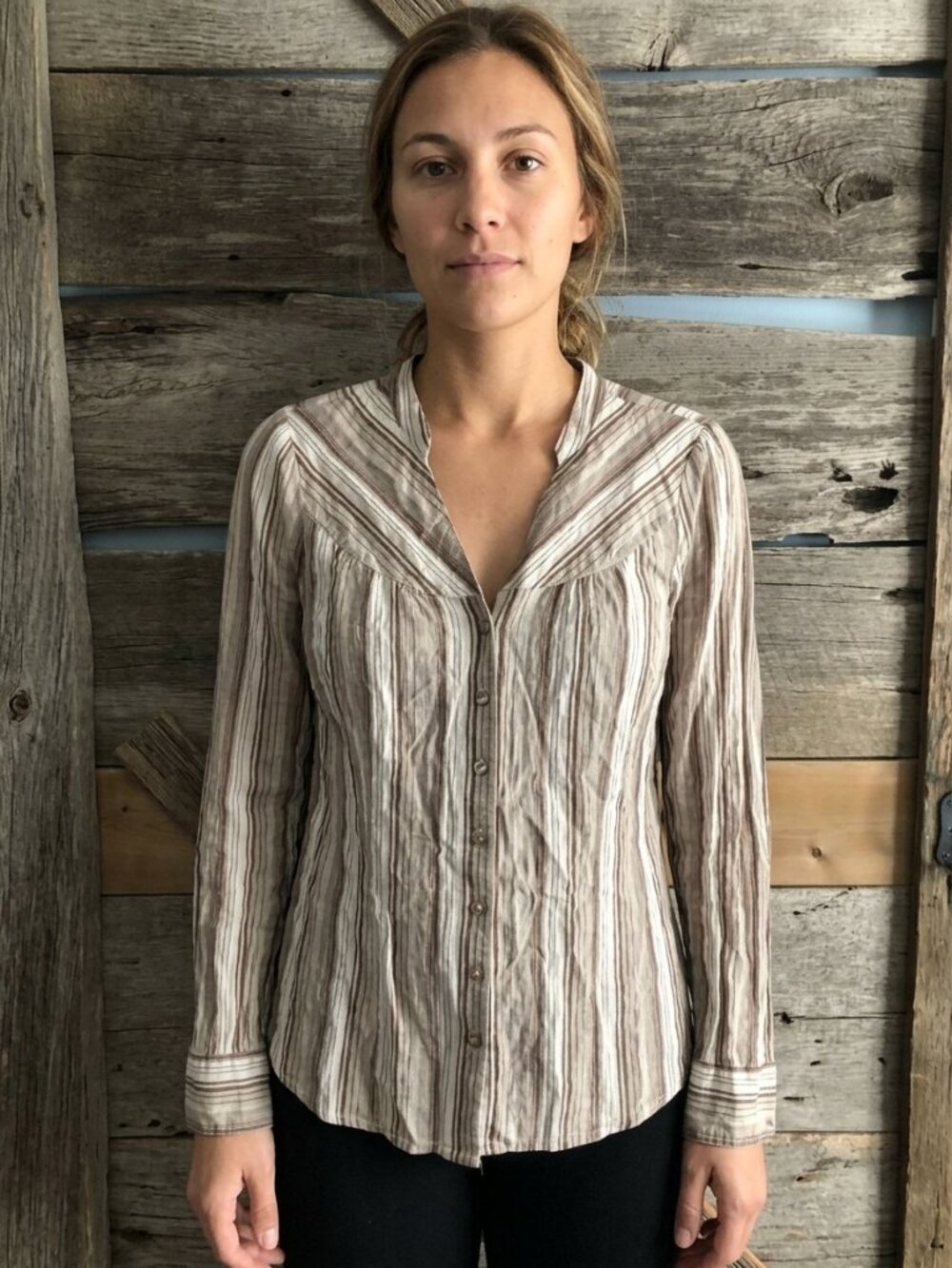 REITMANS size Med Tan striped button down blouse